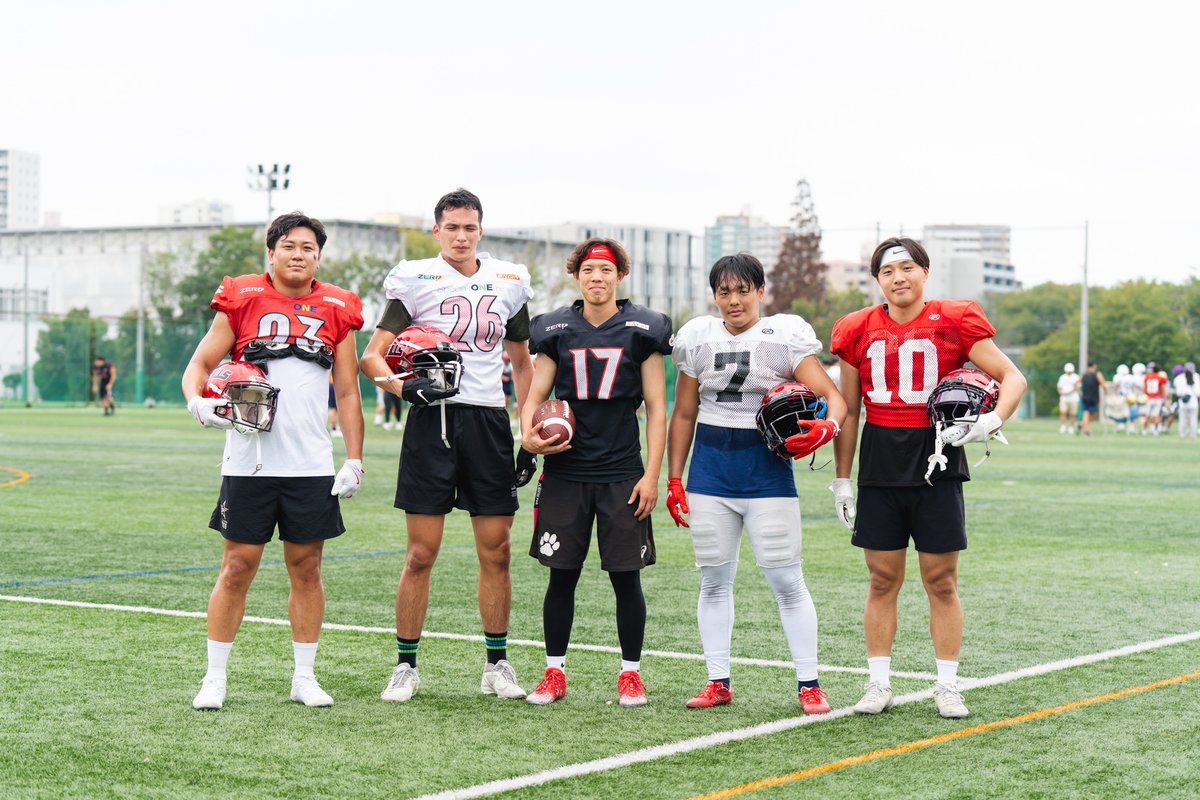 取材に応じた5選手